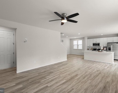 139 Poe Drive - Photo Thumbnail 13