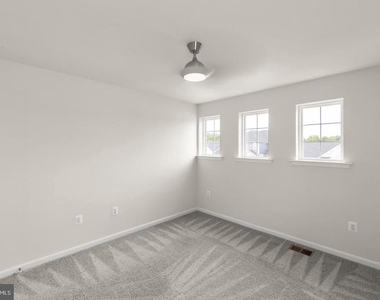 139 Poe Drive - Photo Thumbnail 30