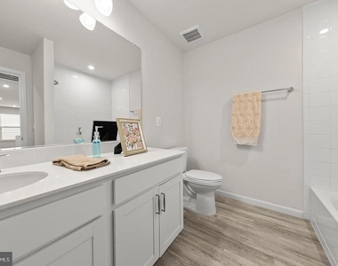 139 Poe Drive - Photo Thumbnail 32