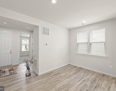 139 Poe Drive - Photo Thumbnail 16