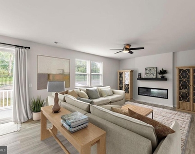 139 Poe Drive - Photo Thumbnail 1