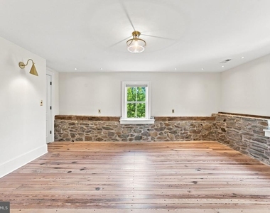 5519 Hopewell Road - Photo Thumbnail 61