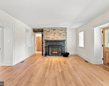 5519 Hopewell Road - Photo Thumbnail 16