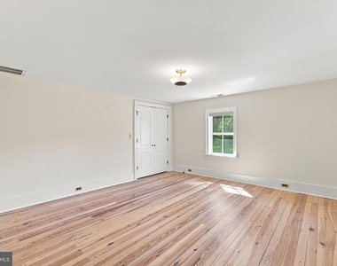 5519 Hopewell Road - Photo Thumbnail 51