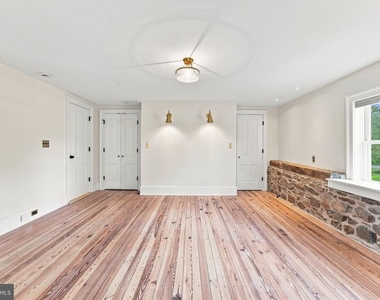 5519 Hopewell Road - Photo Thumbnail 62