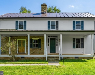 5519 Hopewell Road - Photo Thumbnail 2
