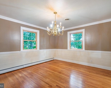 5 Delahay Drive - Photo Thumbnail 11