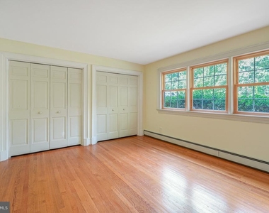 5 Delahay Drive - Photo Thumbnail 24