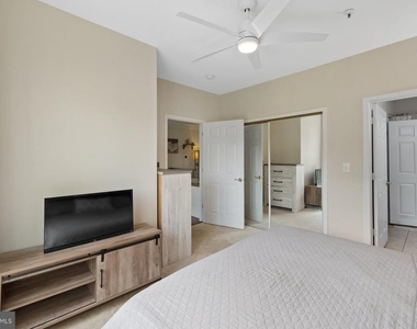4550 Strutfield Lane - Photo Thumbnail 17