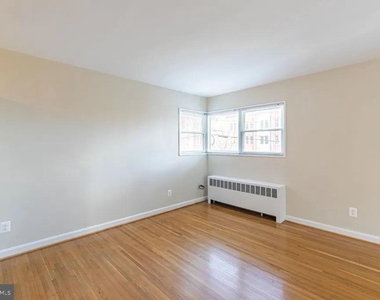 1510 N Rolfe Street - Photo Thumbnail 8
