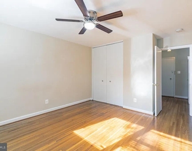 1510 N Rolfe Street - Photo Thumbnail 9