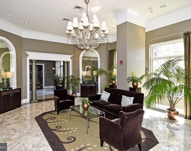 851 N Glebe Road - Photo Thumbnail 9