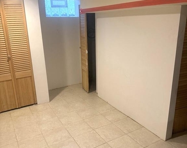 3702 Midvale Avenue - Photo Thumbnail 12
