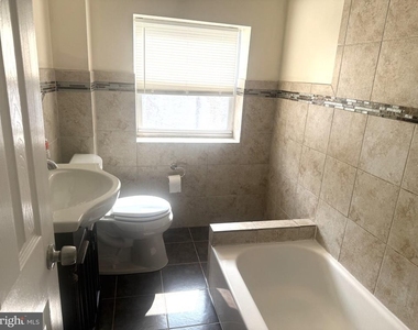 3702 Midvale Avenue - Photo Thumbnail 9