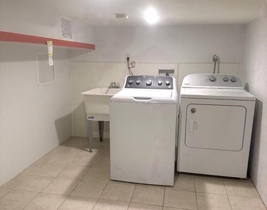 3702 Midvale Avenue - Photo Thumbnail 13