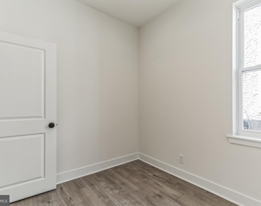 18 Sharpnack Street - Photo Thumbnail 13