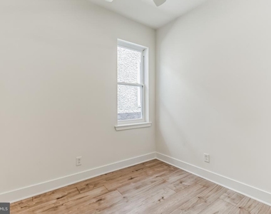 18 Sharpnack Street - Photo Thumbnail 12