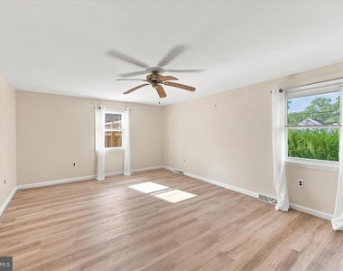 320 Richardson Road - Photo Thumbnail 19