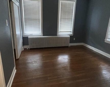 1013 Lafayette Avenue - Photo Thumbnail 8