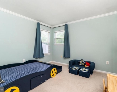 139 Coburn Road - Photo Thumbnail 20