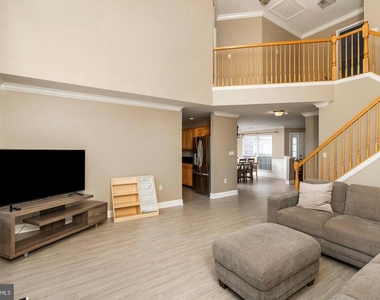 139 Coburn Road - Photo Thumbnail 11