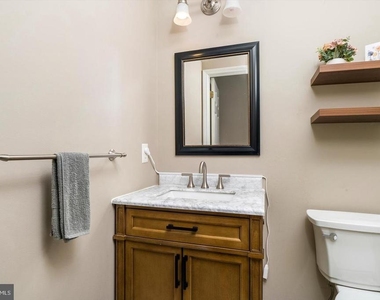 139 Coburn Road - Photo Thumbnail 7