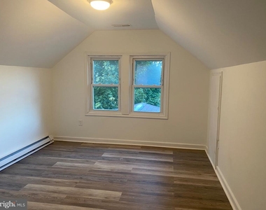 1503 Blackhorse Pike - Photo Thumbnail 5