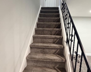 129 Pheasant Lane - Photo Thumbnail 8