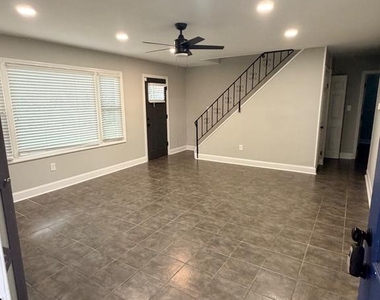 129 Pheasant Lane - Photo Thumbnail 2