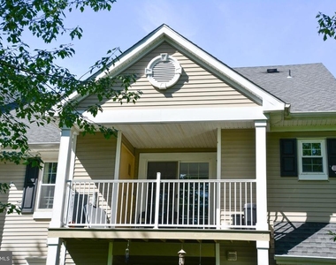 1404 Saxony Drive - Photo Thumbnail 1
