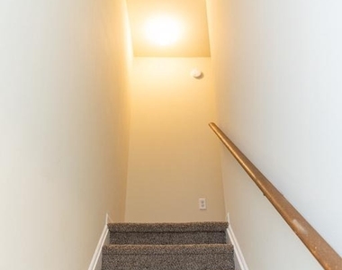 746 Hemlock Street - Photo Thumbnail 19
