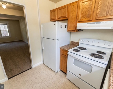 746 Hemlock Street - Photo Thumbnail 12