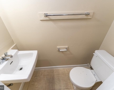 746 Hemlock Street - Photo Thumbnail 17