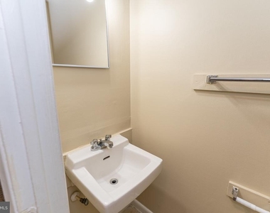 746 Hemlock Street - Photo Thumbnail 18