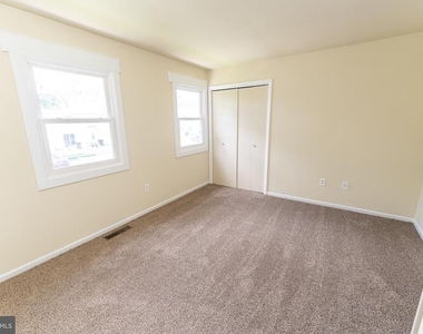 746 Hemlock Street - Photo Thumbnail 26
