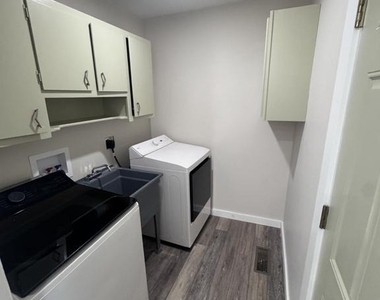 215 Prospect Avenue - Photo Thumbnail 12