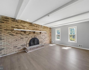 14908 Notley Road - Photo Thumbnail 6