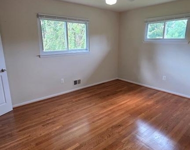14122 Bauer Drive - Photo Thumbnail 15