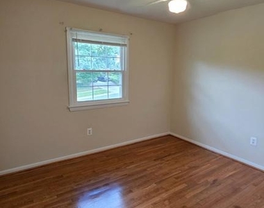 14122 Bauer Drive - Photo Thumbnail 12