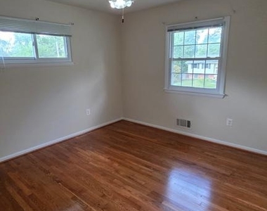 14122 Bauer Drive - Photo Thumbnail 13