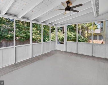 6413 Tone Drive - Photo Thumbnail 9