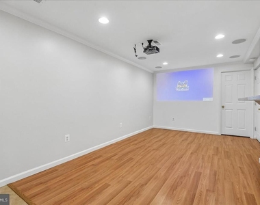 628 Autumn Sky Court - Photo Thumbnail 16