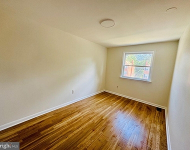 2239 Southorn Road - Photo Thumbnail 13