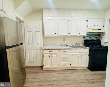 2239 Southorn Road - Photo Thumbnail 5