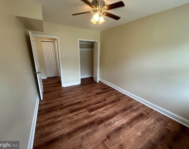 410 New Pittsburg Avenue - Photo Thumbnail 8