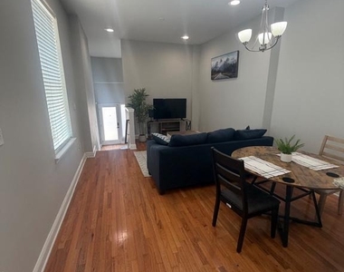 17 E 21st Street - Photo Thumbnail 7