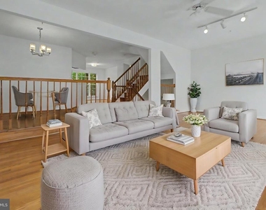 3008 Beaver Creek Road - Photo Thumbnail 18