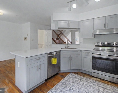 3008 Beaver Creek Road - Photo Thumbnail 8