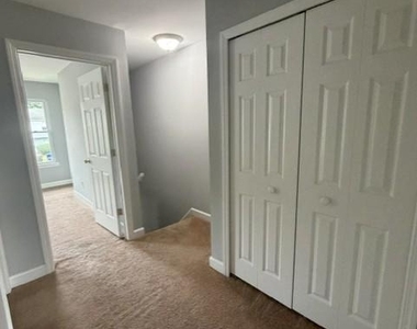 8 Kayak Court - Photo Thumbnail 13