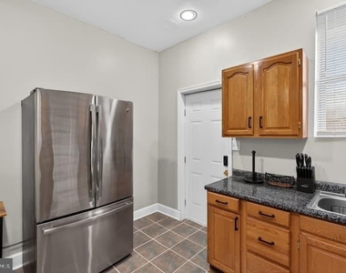 1119 Montello Avenue Ne - Photo Thumbnail 35